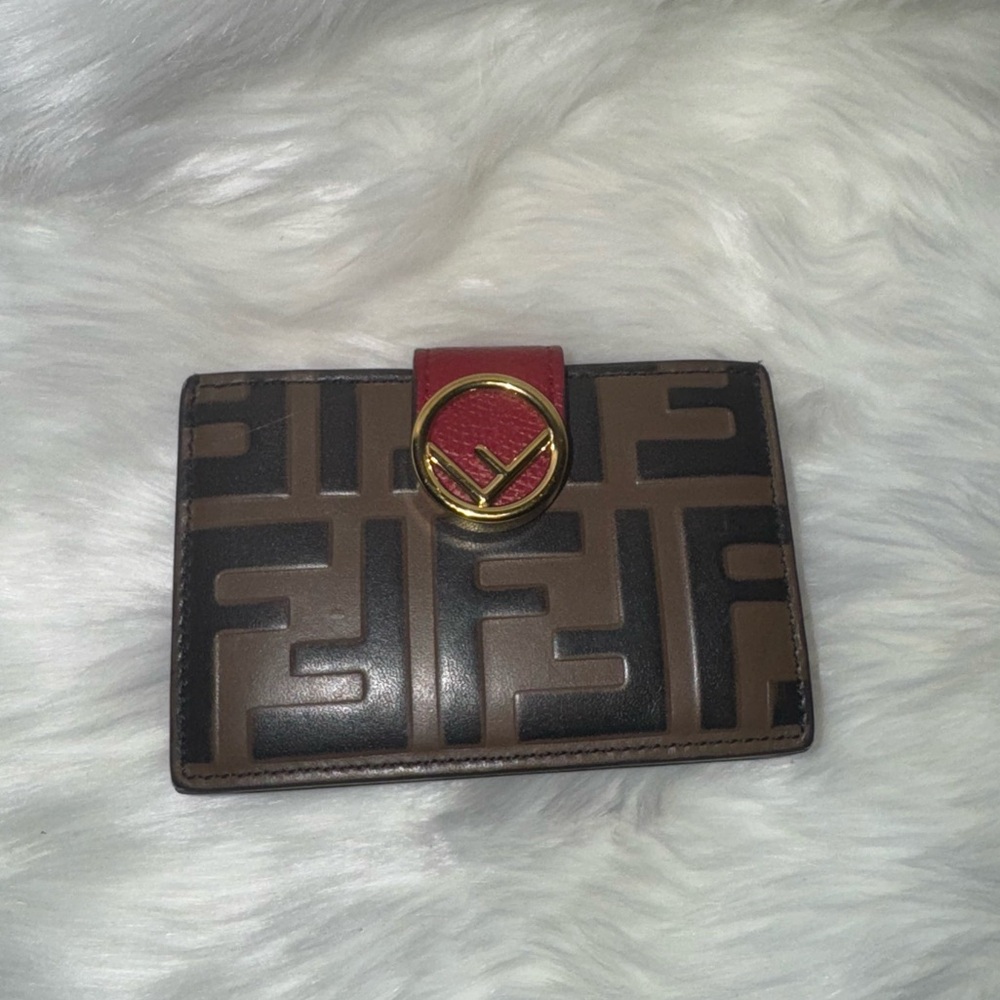 Fendi Bi-Color FF 1974 Embossed Gusseted Card Holder Maya Black Rosso